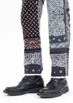 Children Of The DiscordanceChildren Of The Discordance Bandana Patchwork Pants - Black Multi -Modern Pant Wear Shop Black BANDANA PATCHWORK PANTS 20220707060558 3