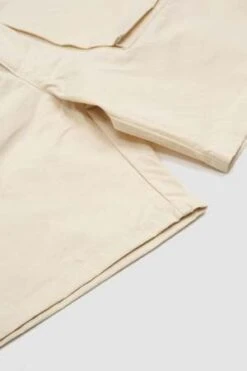 ArpenteurCanvas Cotton/Linen Cargo Shorts - Ecru -Modern Pant Wear Shop Cargo Shotrs Canvas Cotton Linen Ecru 20230327181202 2