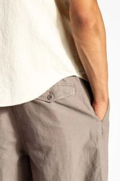 Norse ProjectsChristopher Cotton Linen Short - Warm Grey -Modern Pant Wear Shop Christopher Cotton Linen Short Warm Grey 20220316101055 2