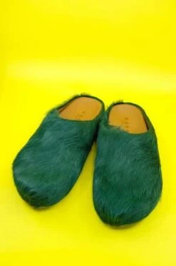 MarniLong Hair Calfskin Fussbett Sabot Slide - Green