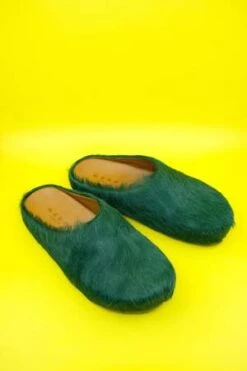 MarniLong Hair Calfskin Fussbett Sabot Slide - Green -Modern Pant Wear Shop Green Long Hair Calfskin Fussbett Sabot Slide 20230607011046 1