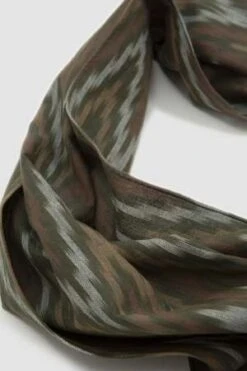 Beams PlusIkat Stole - Olive -Modern Pant Wear Shop Ikat Stole Olive 20230518125208 1
