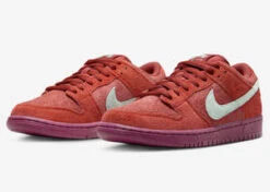 NikeSB Dunk Low Premium DV5429 601 Sneakers - Mystic Red