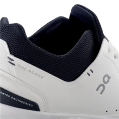 ON RunningThe Roger Advantage Men 48.99457 Sneakers - White/Midnight -Modern Pant Wear Shop On Shoes The Roger Advantage White Midnight 48 99457 20210202021553