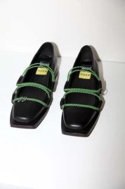 KkCoUnisex KkCo Pierced Lulu Flats - Black