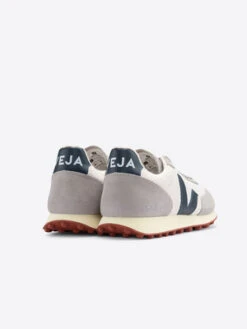 VEJARio Branco Hexamesh Sneaker -Modern Pant Wear Shop Rio Branco Hexamesh Sneaker Gravel Nautico and Oxford Grey 20221207020610 2