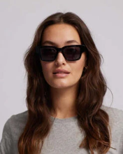 Colorful Standard Sunglasses02 Sunglasses - Classic Havana/Green