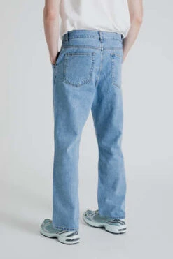 Uniform BridgeWide One Tuck Denim Pants - Light Indigo -Modern Pant Wear Shop Wide One Tuck Denim Pants Light Indigo 20221026025933 1
