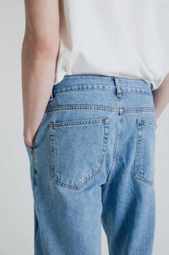 Uniform BridgeWide One Tuck Denim Pants - Light Indigo -Modern Pant Wear Shop Wide One Tuck Denim Pants Light Indigo 20221026025935 1